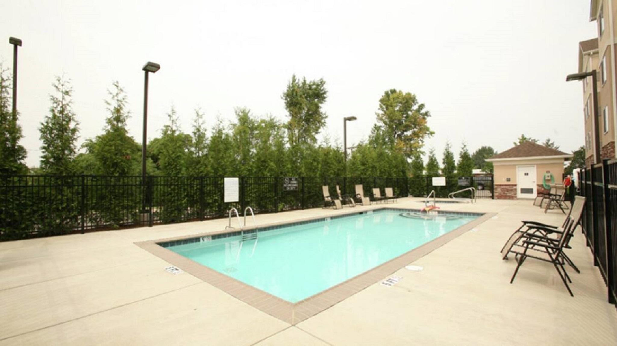 Homewood Suites By Hilton Louisville-East Экстерьер фото