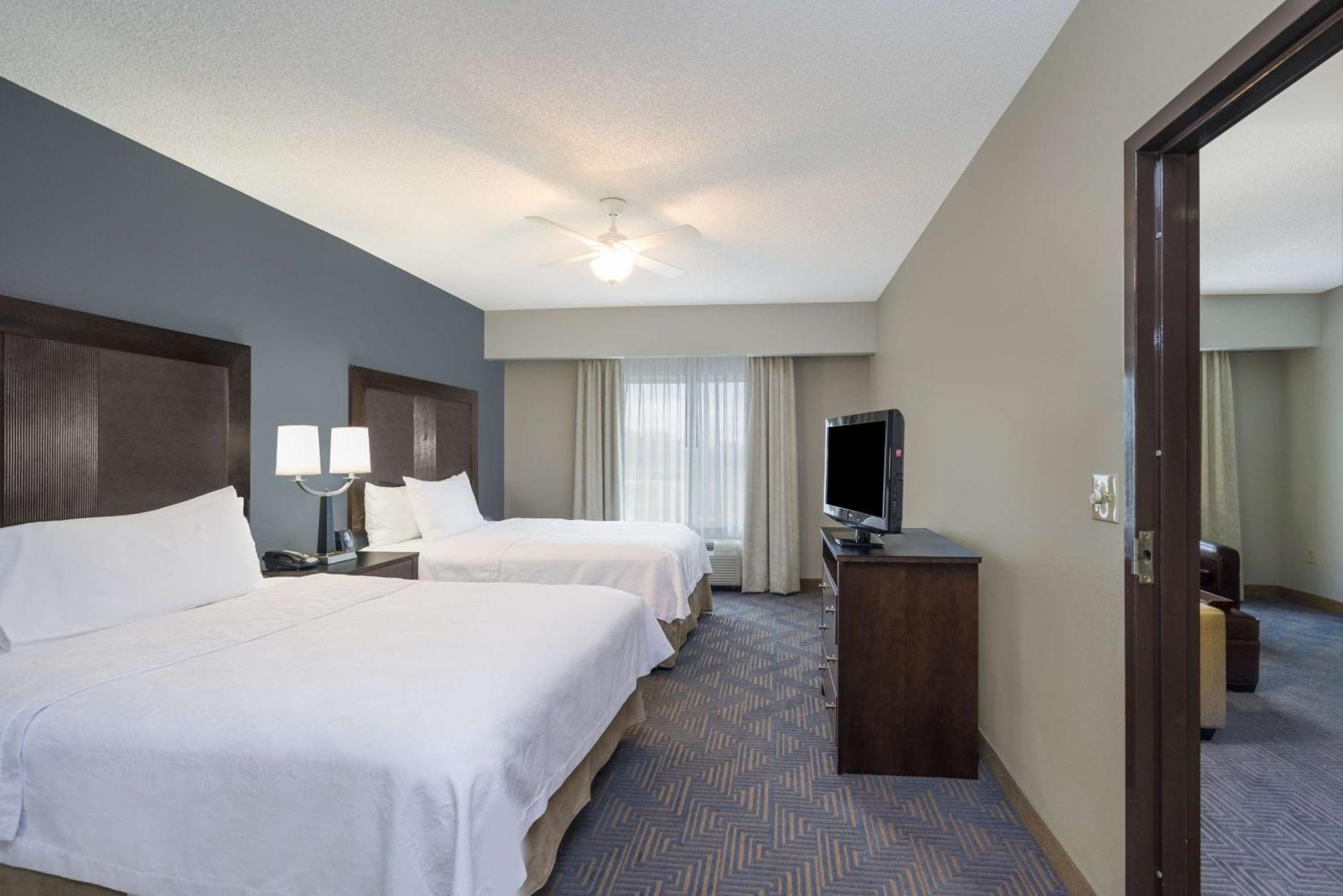 Homewood Suites By Hilton Louisville-East Экстерьер фото