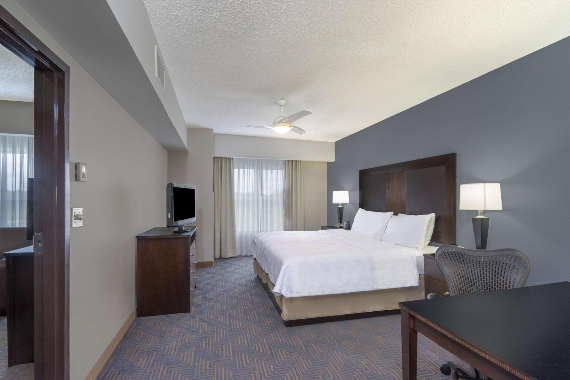 Homewood Suites By Hilton Louisville-East Экстерьер фото