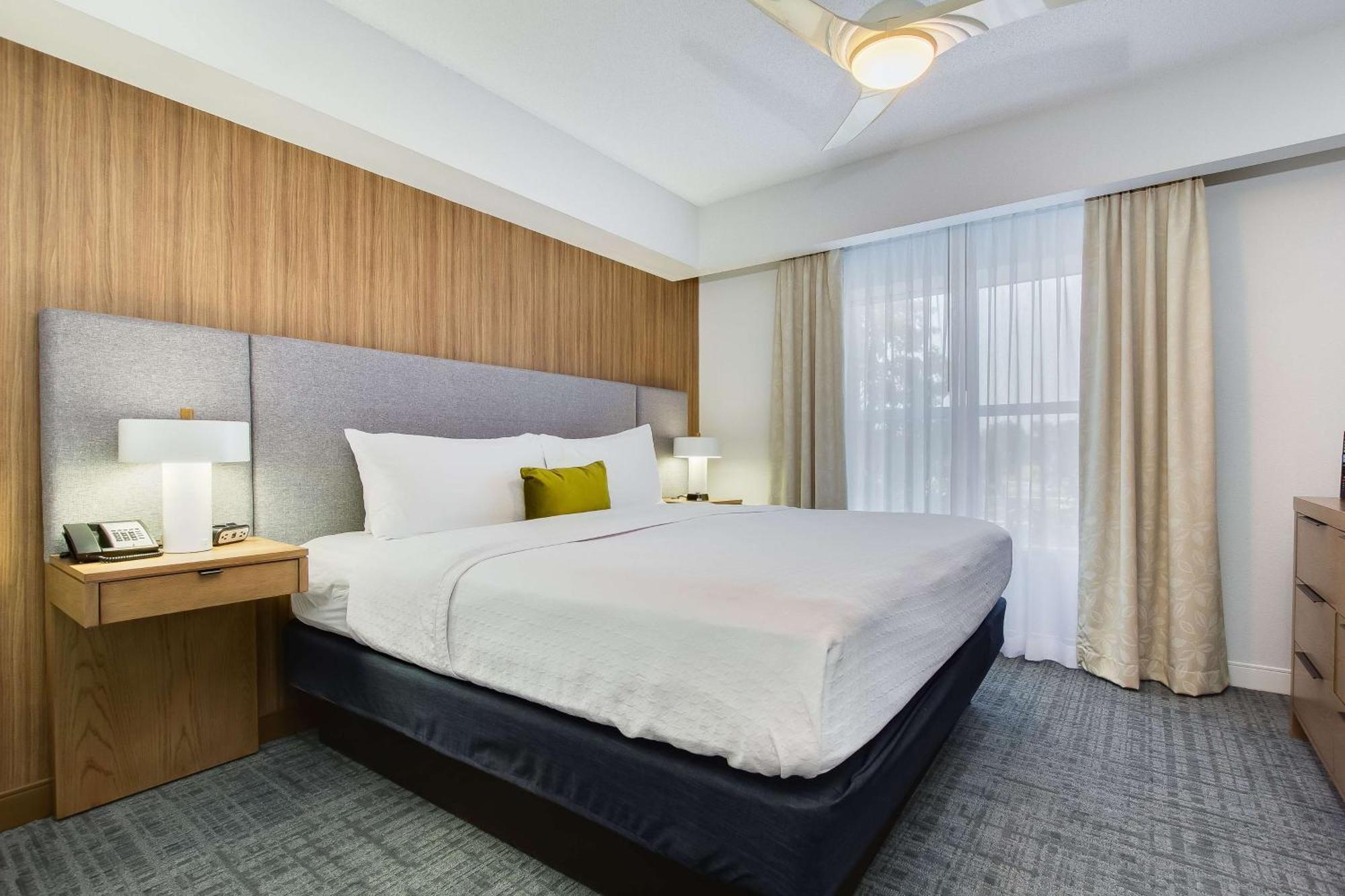 Homewood Suites By Hilton Louisville-East Экстерьер фото
