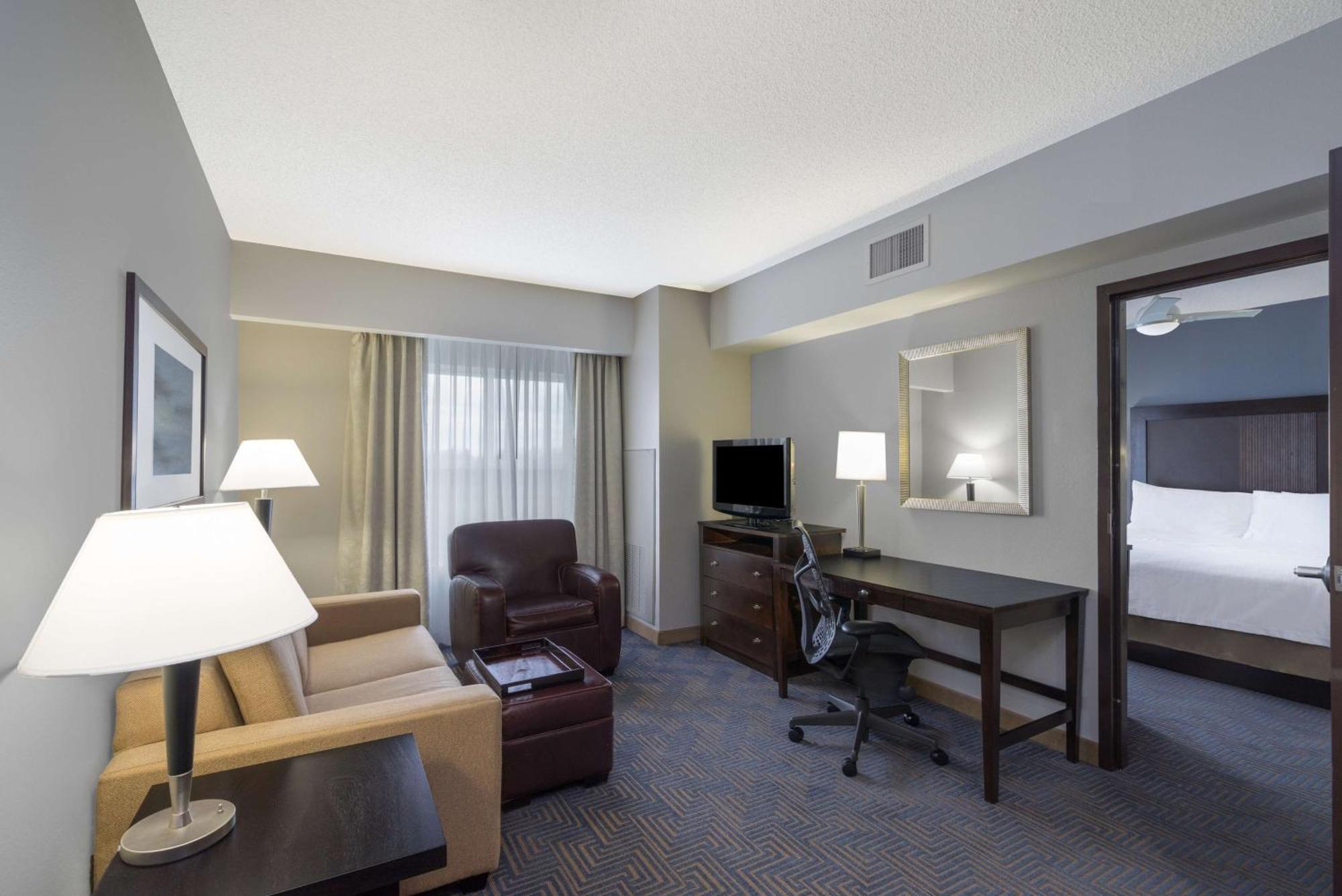 Homewood Suites By Hilton Louisville-East Экстерьер фото