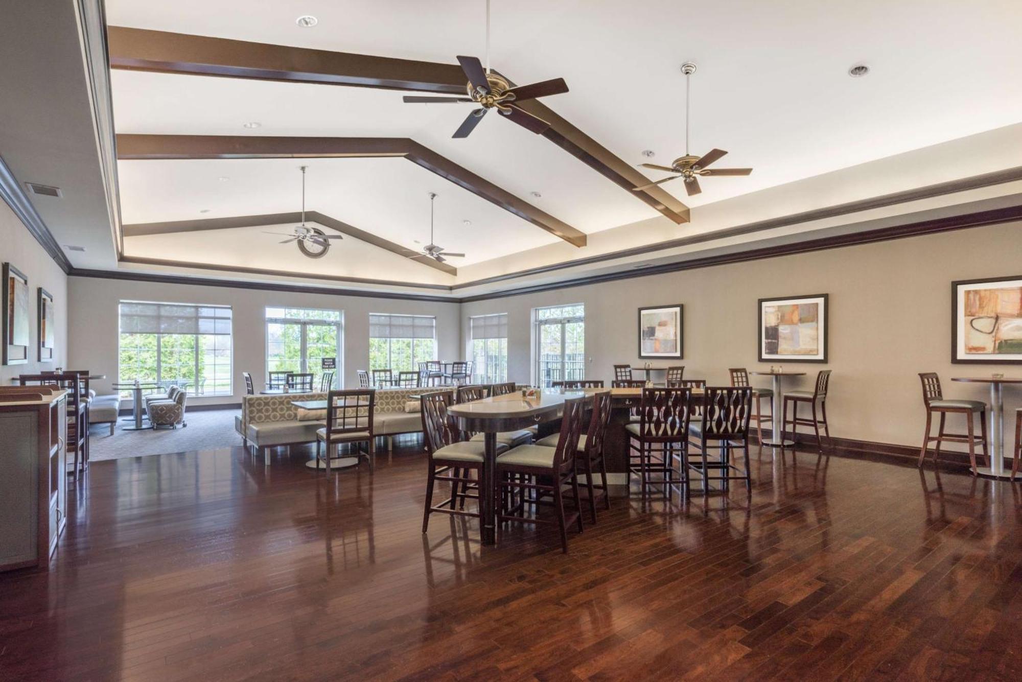 Homewood Suites By Hilton Louisville-East Экстерьер фото