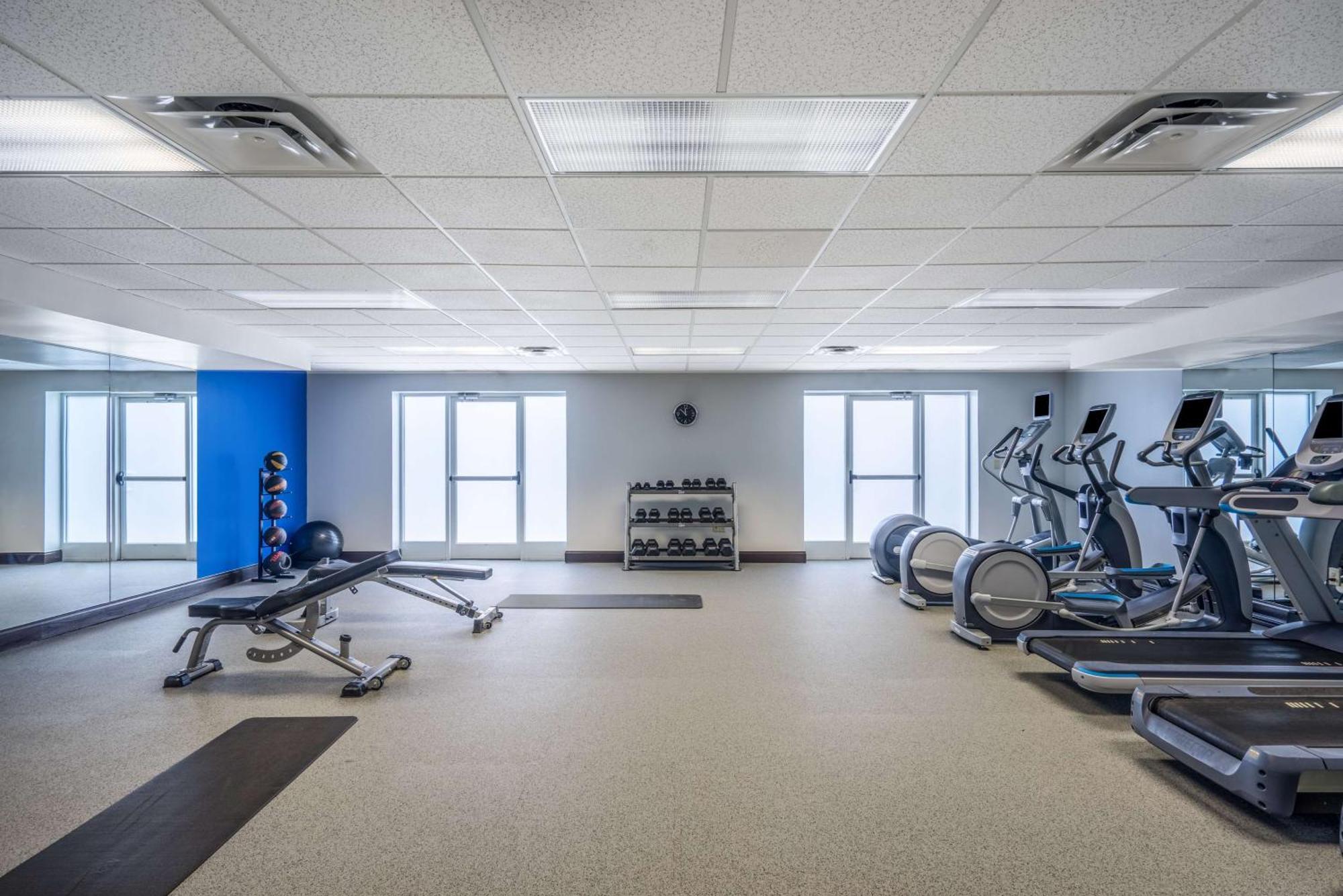 Homewood Suites By Hilton Louisville-East Экстерьер фото