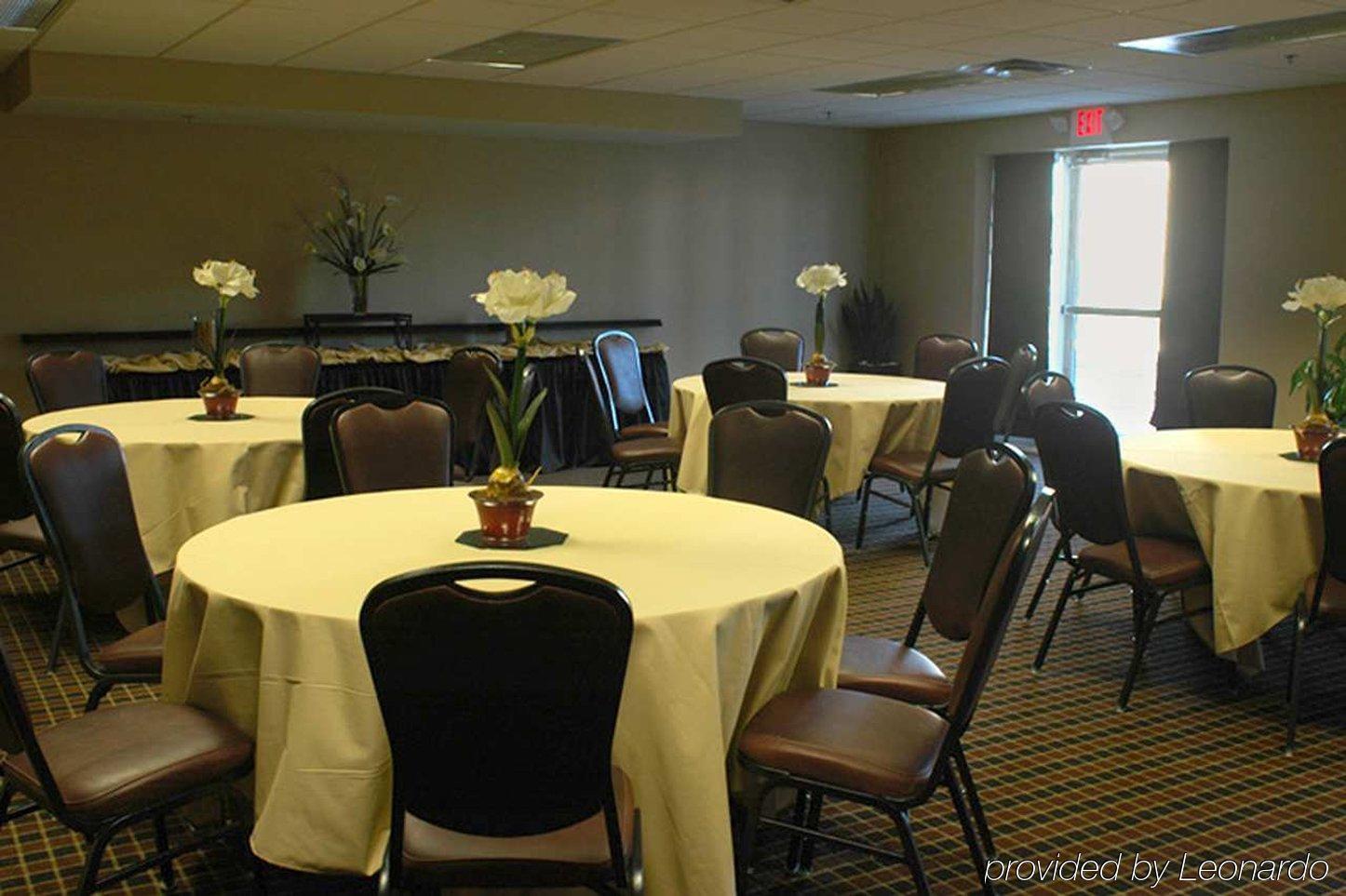 Homewood Suites By Hilton Louisville-East Экстерьер фото
